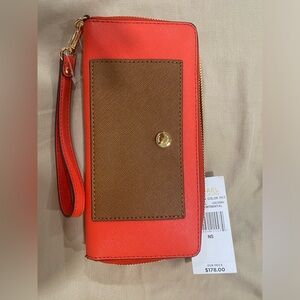 Michael Kors wallet wristlet